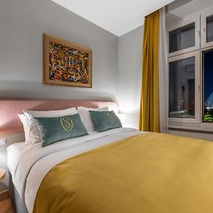 Camera standard con letto queen size